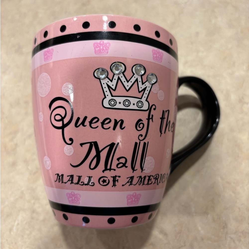 Pink 'Queen of the Mall' Mug